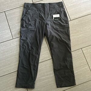 5/$25 EDDIE BAUER Horizon HR crop pants
